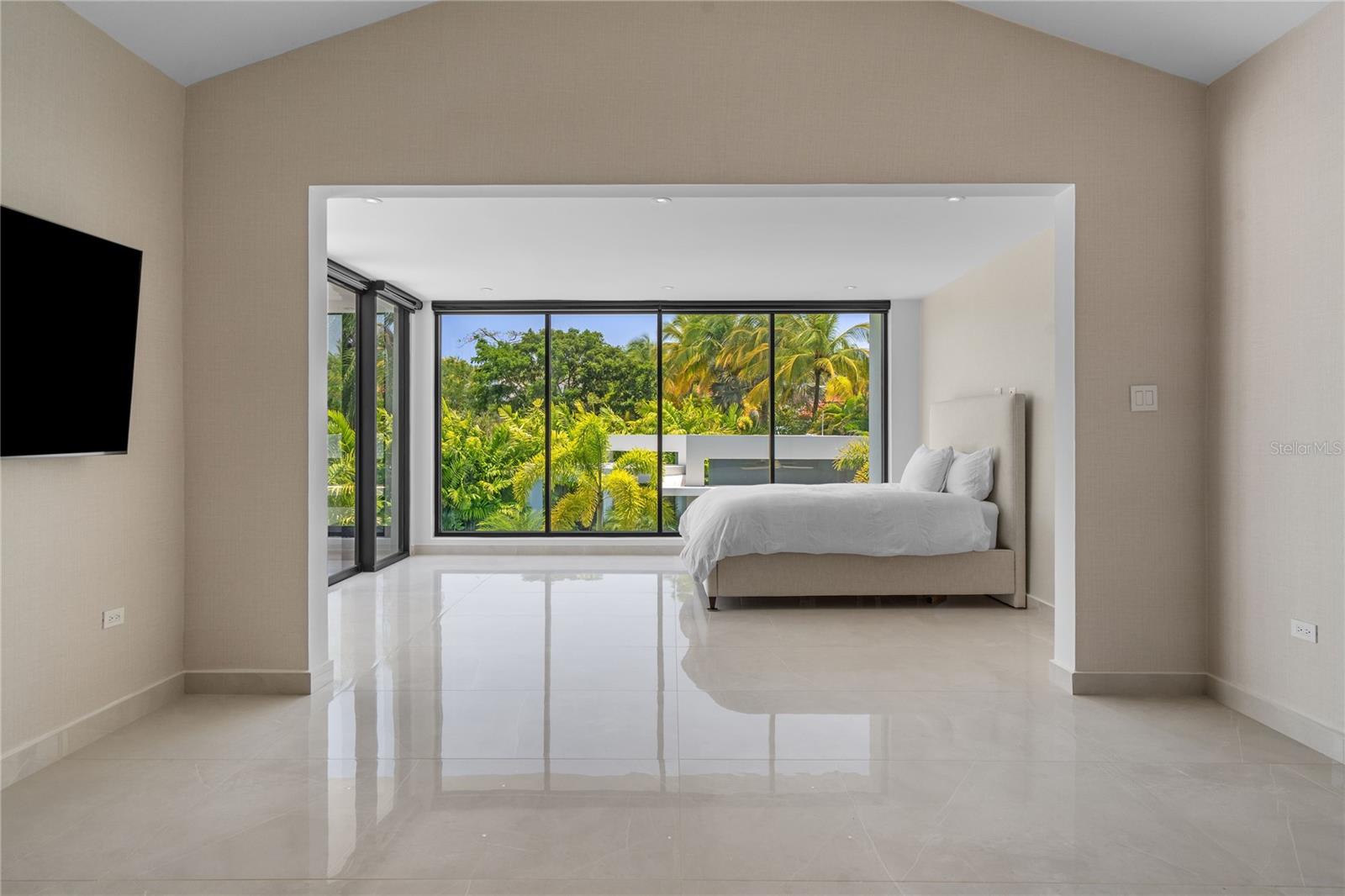 DORADO BEACH EAST - Residential