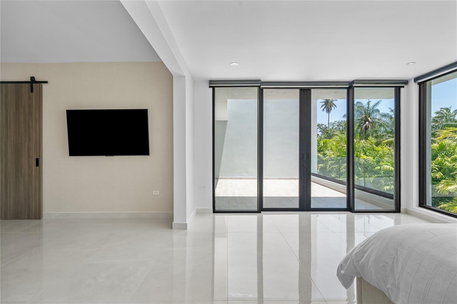 DORADO BEACH EAST - Residential