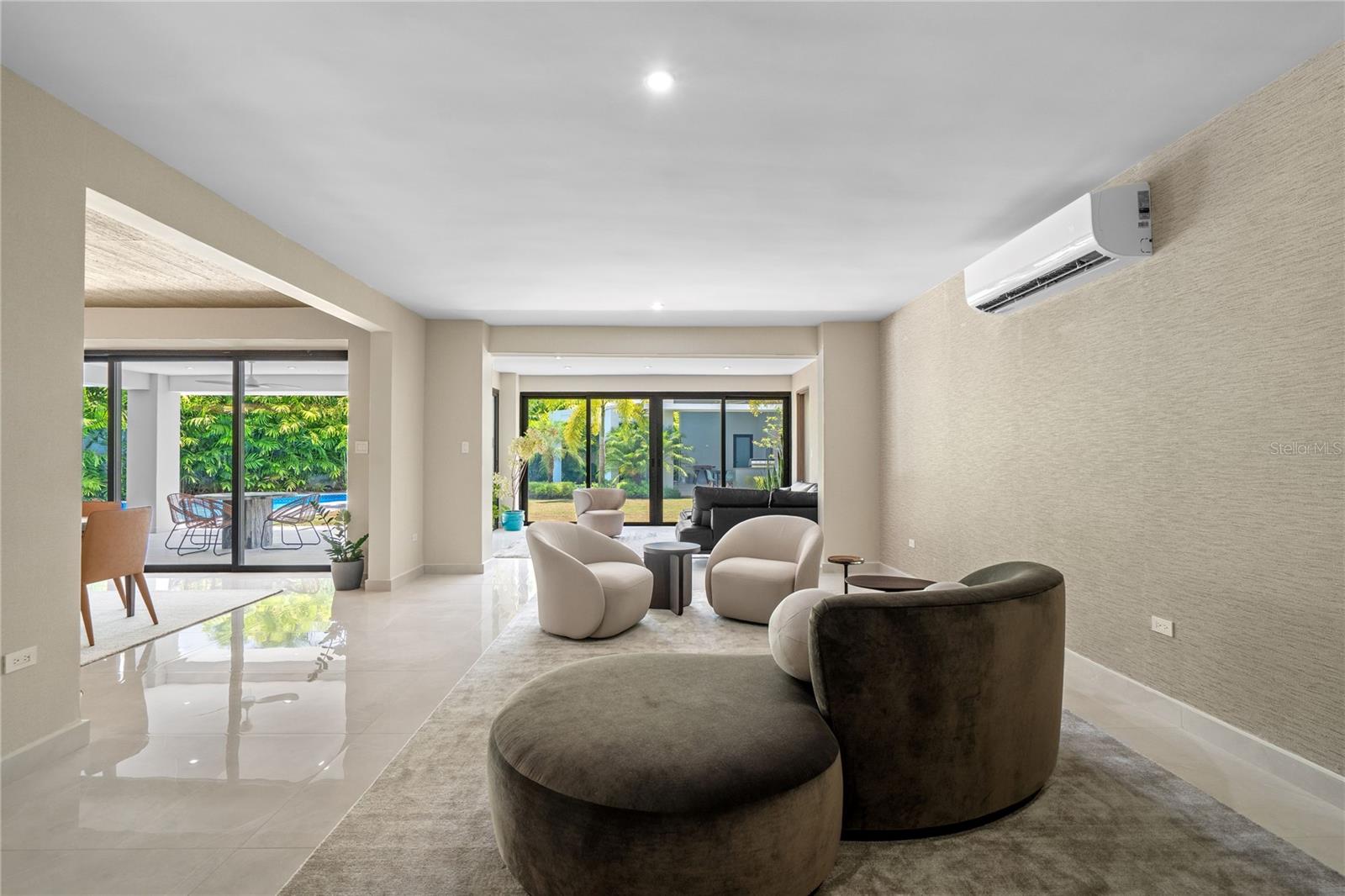 DORADO BEACH EAST - Residential