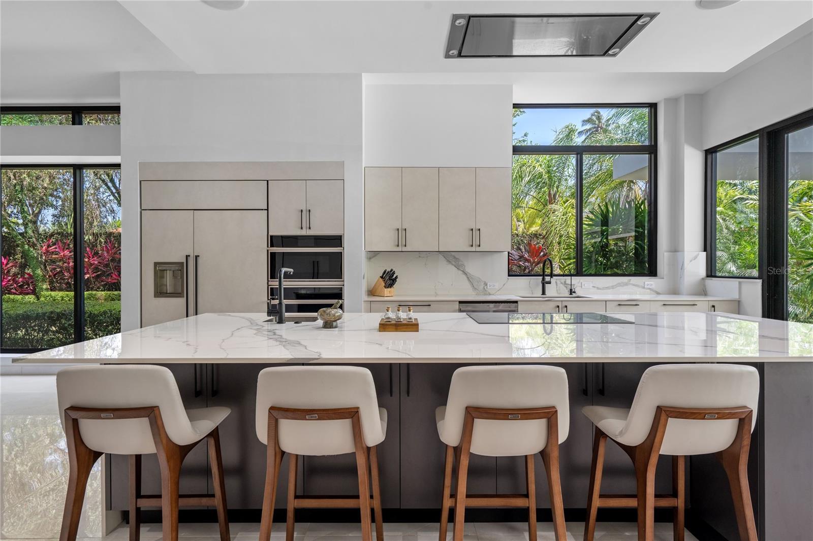DORADO BEACH EAST - Residential