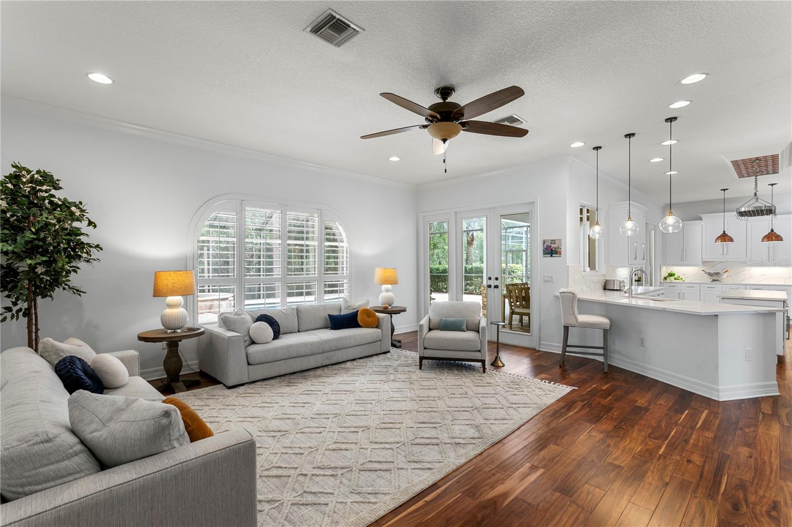 DEER CREEK - Residential