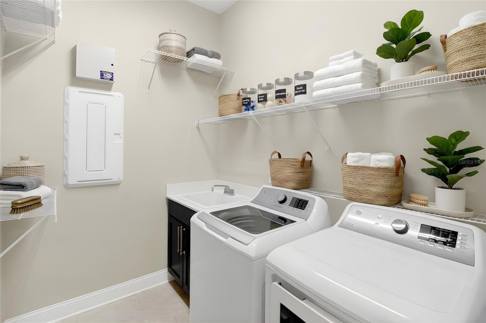 OAKMONT - Residential
