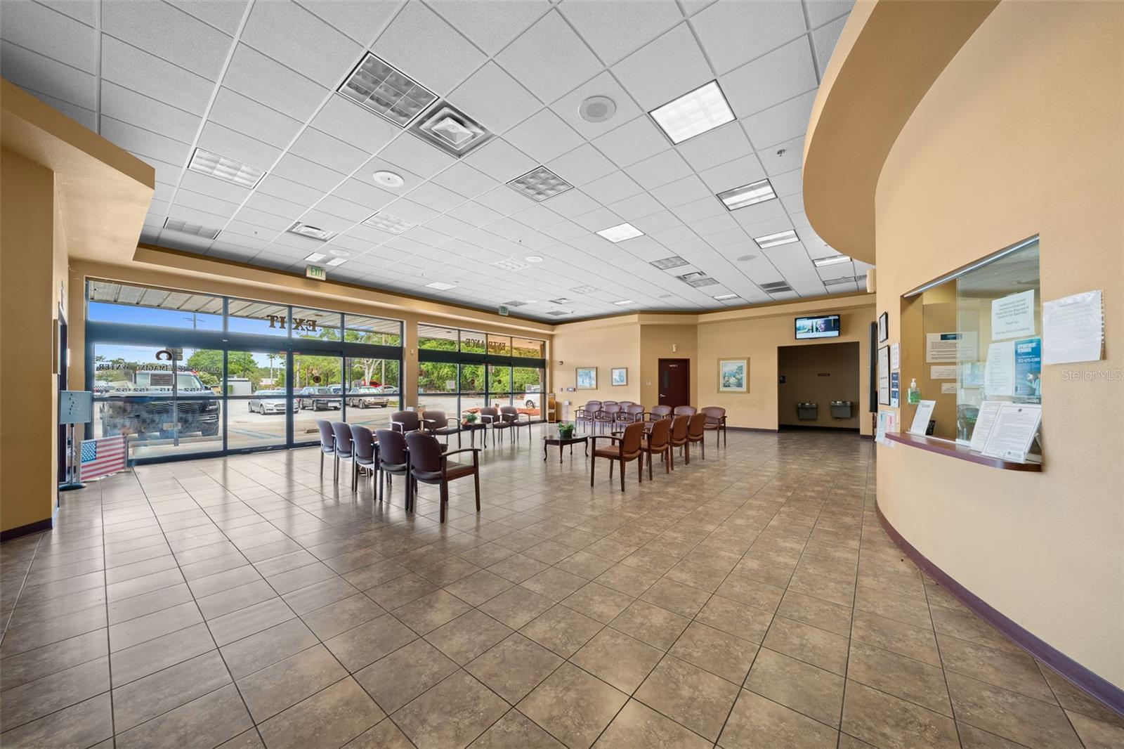 LEESBURG BLANMAY - Commercial Sale