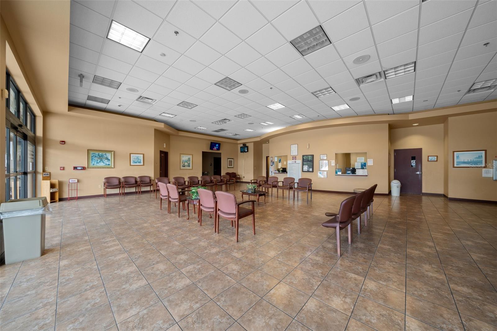 LEESBURG BLANMAY - Commercial Sale