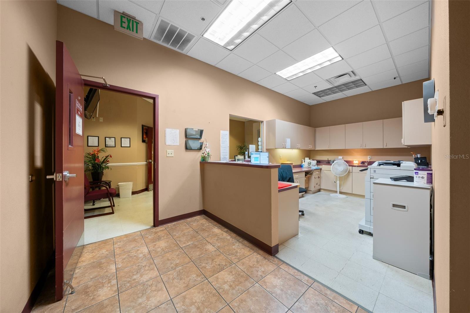 LEESBURG BLANMAY - Commercial Sale