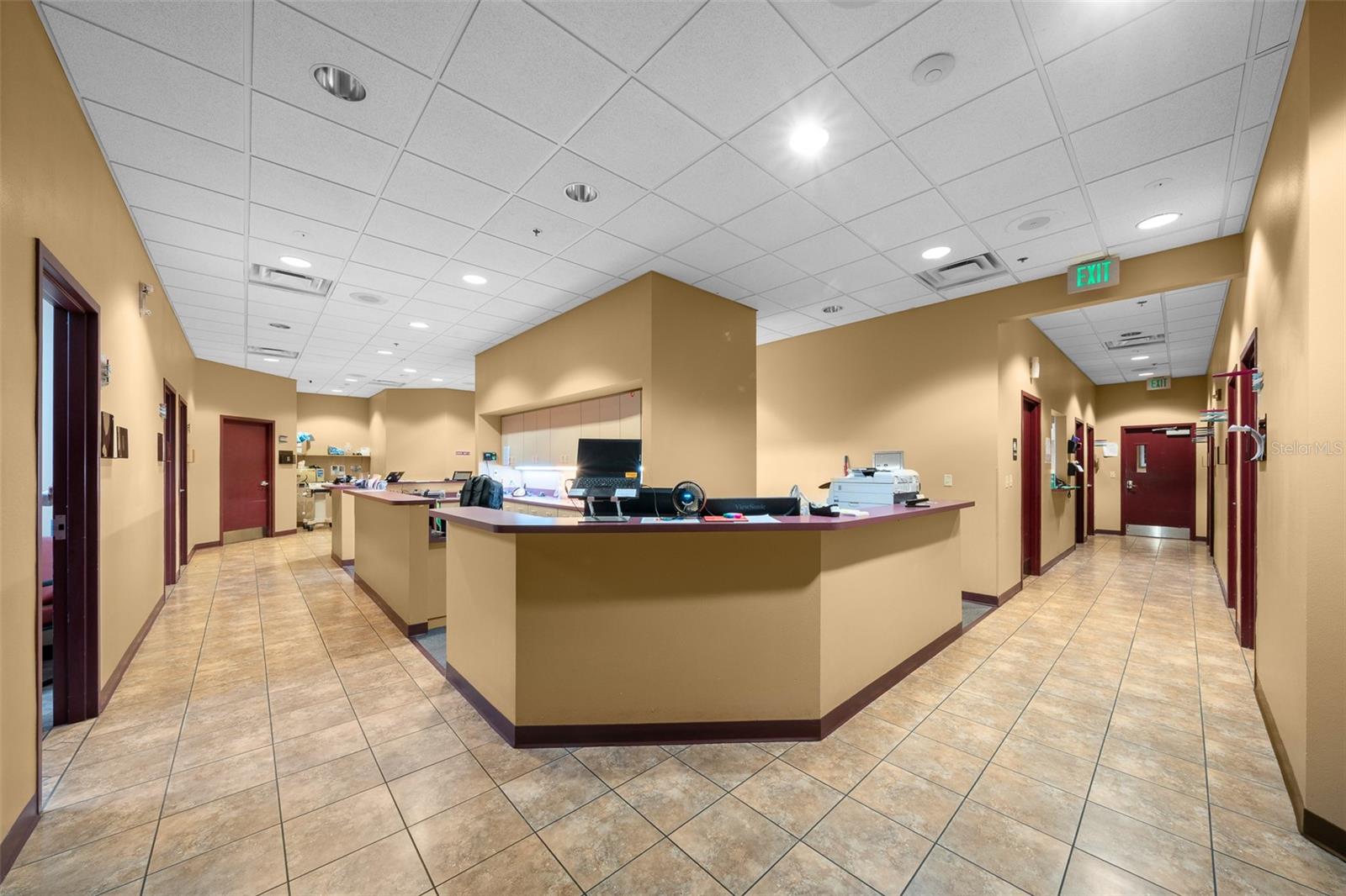 LEESBURG BLANMAY - Commercial Sale