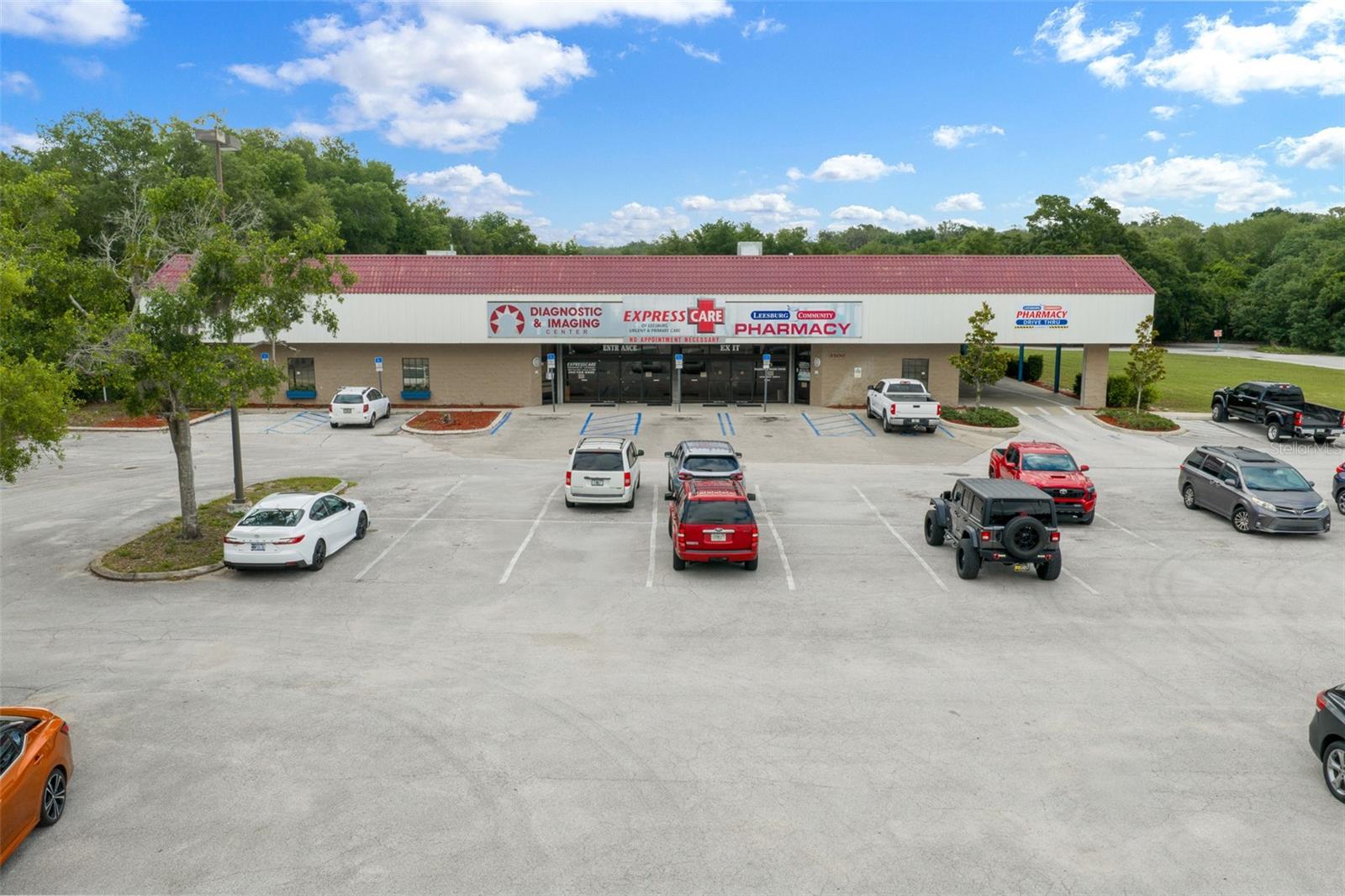 LEESBURG BLANMAY - Commercial Sale