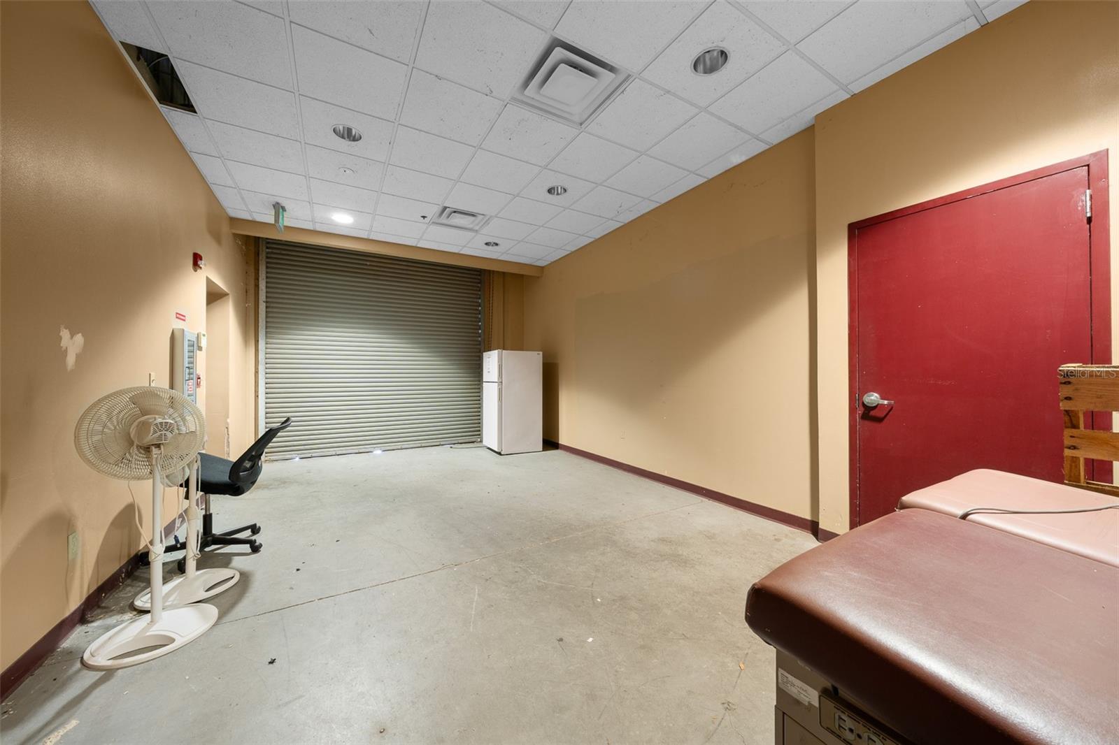 LEESBURG BLANMAY - Commercial Sale