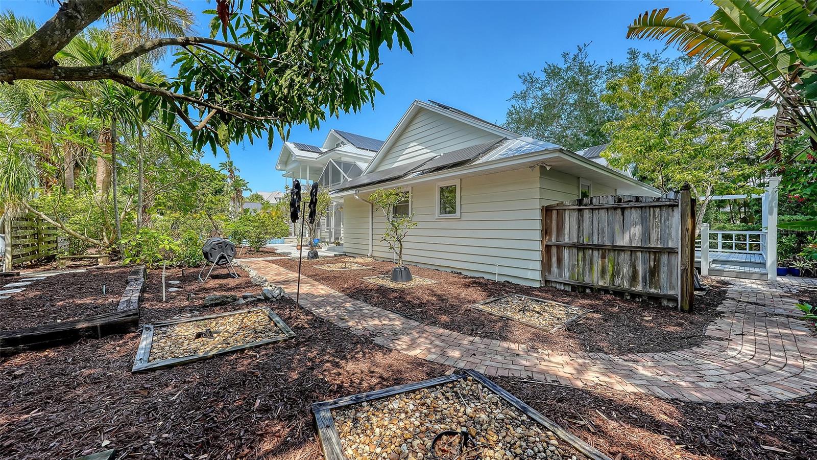 MCCLELLAN PARK - Residential Lease