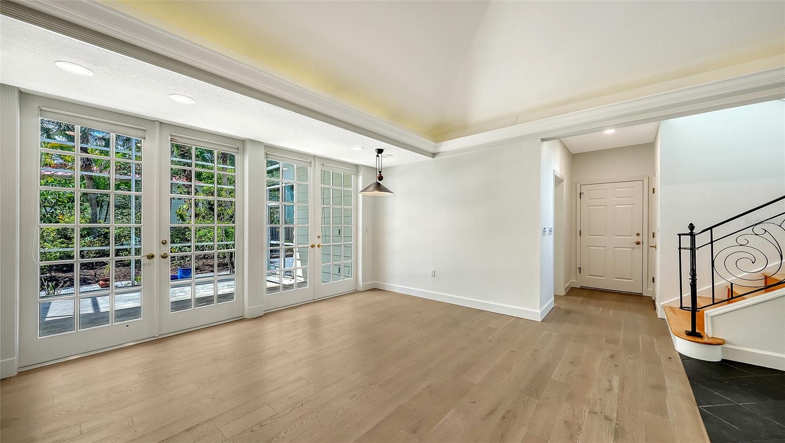 MCCLELLAN PARK - Residential Lease