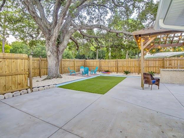 BAY PINES TERRACE - Residential