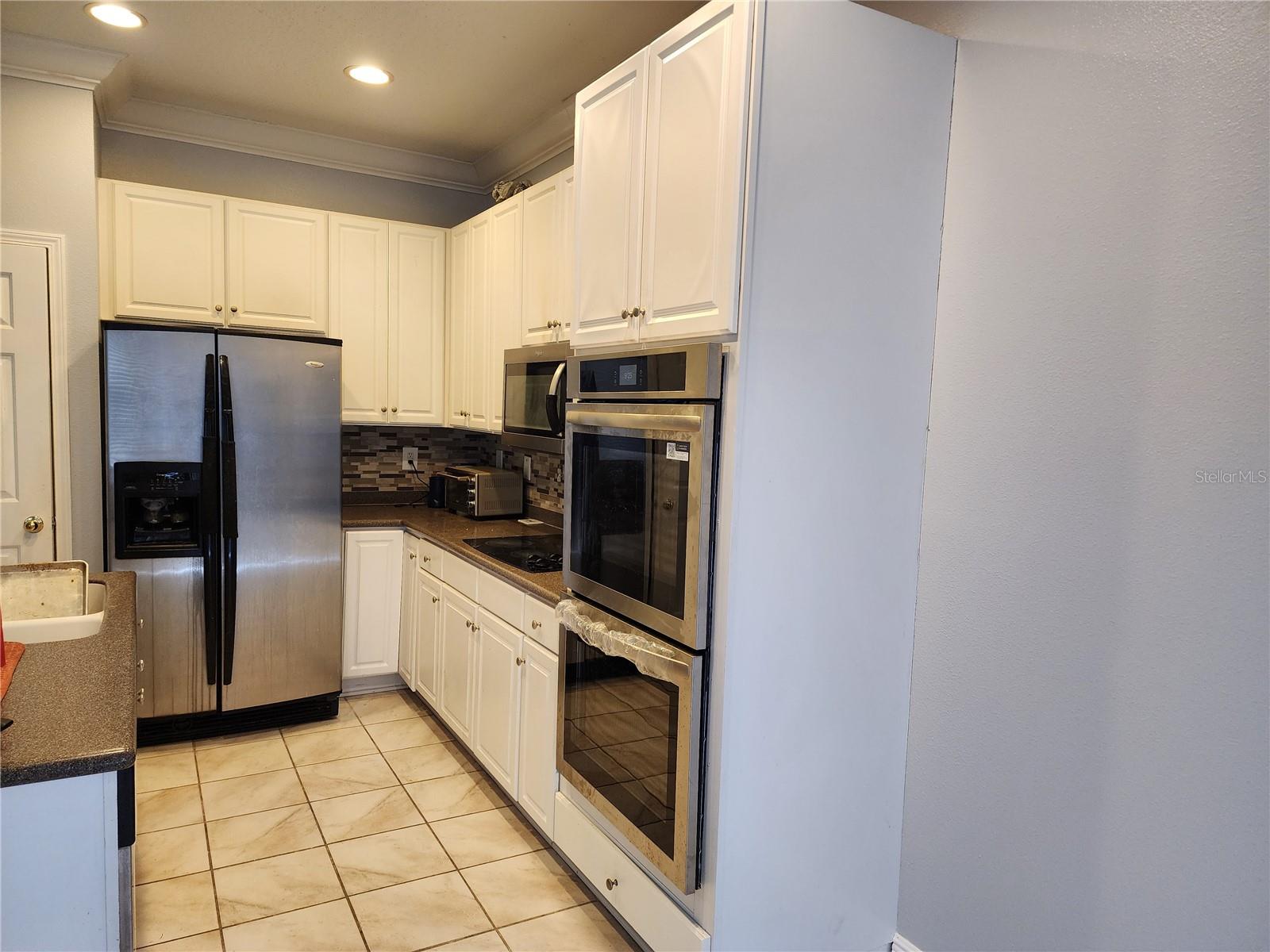 BLACKSTONE AT BAY PARK - Residential