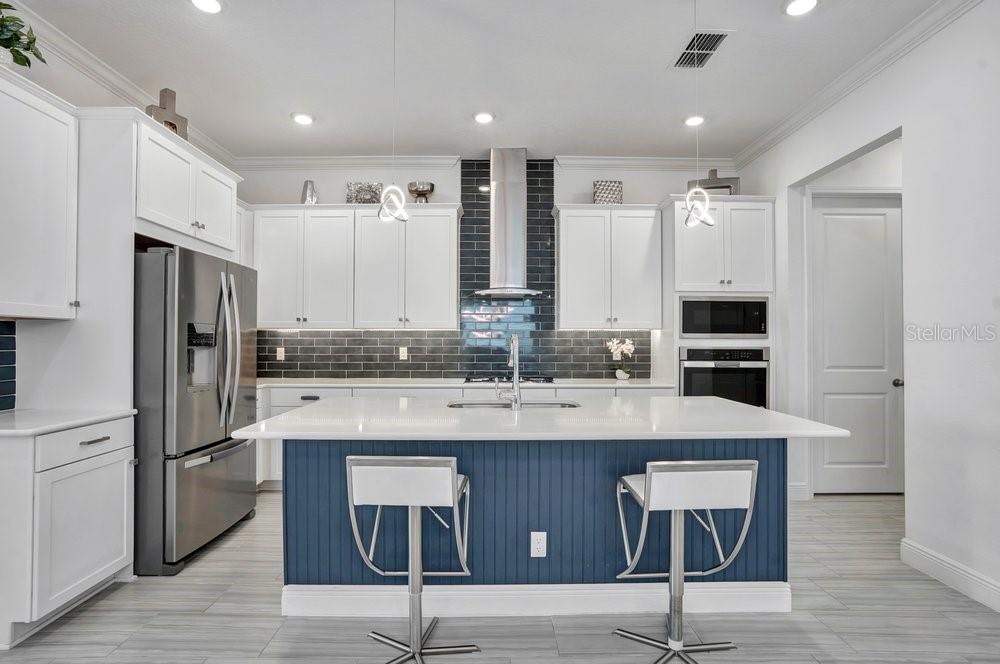 BELLA COLLINA WEST SUB - Residential