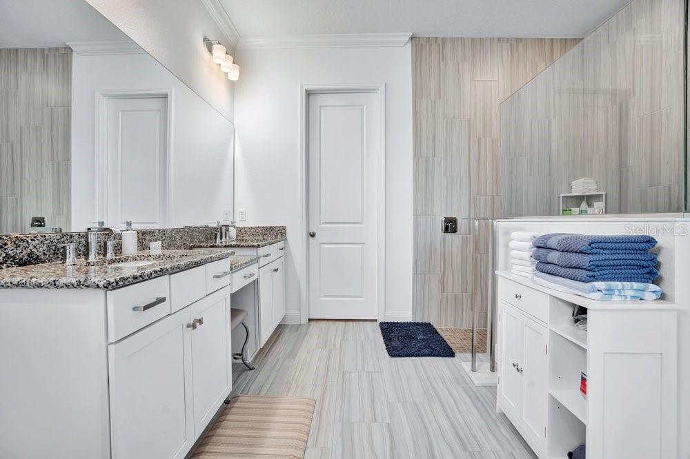 BELLA COLLINA WEST SUB - Residential