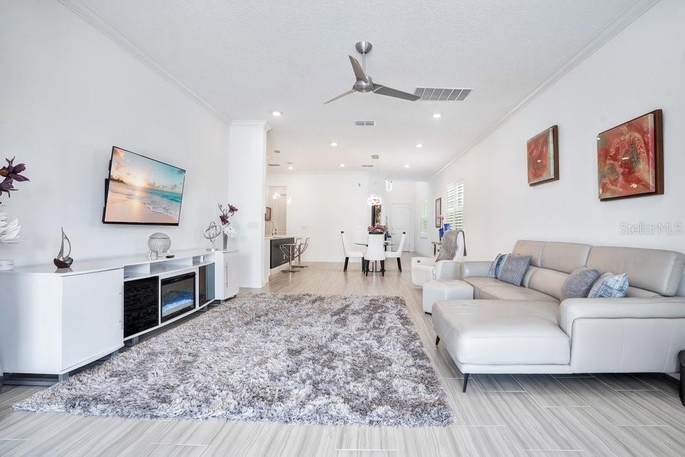 BELLA COLLINA WEST SUB - Residential