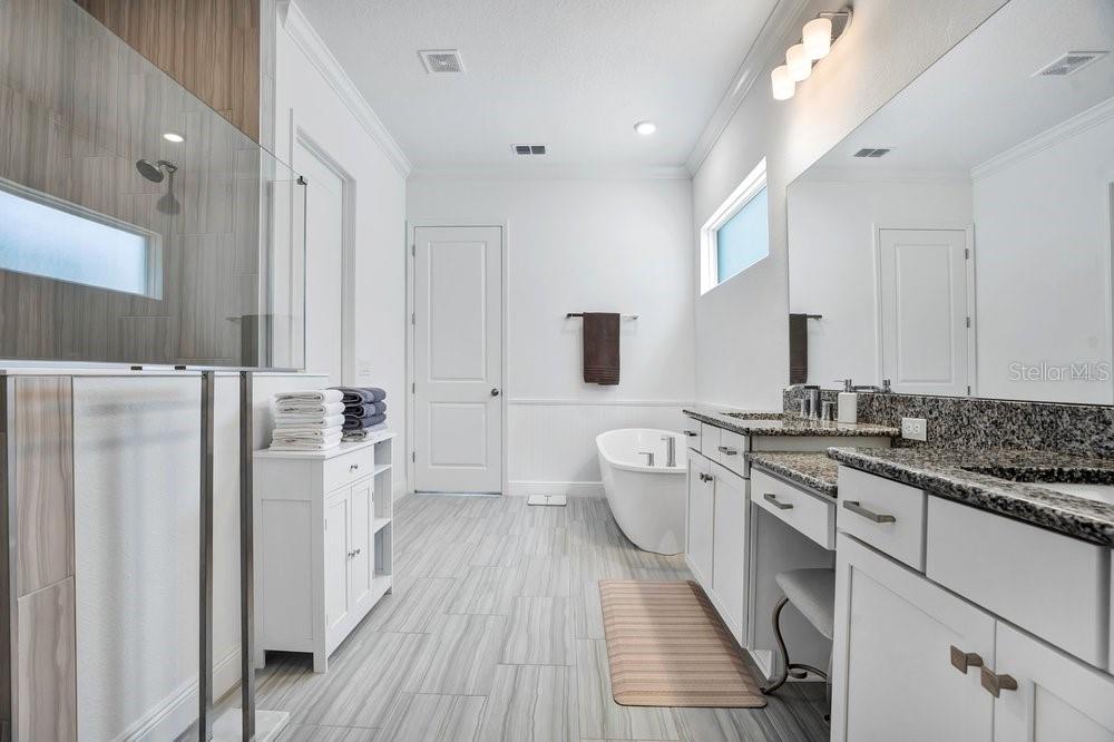 BELLA COLLINA WEST SUB - Residential