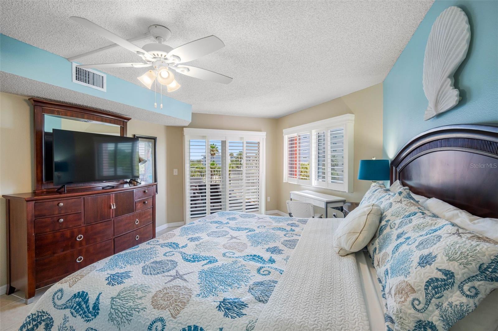 BEACH COTTAGE CONDO - Residential