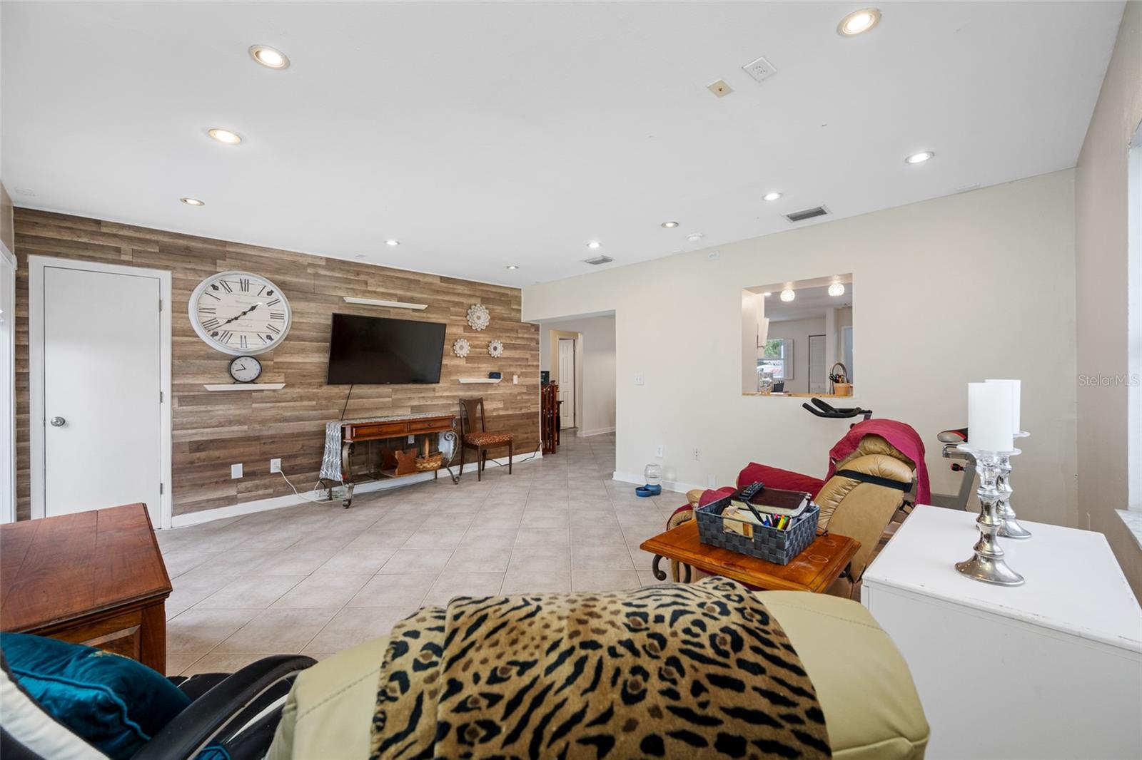 PINELLAS PARK 1ST ADD - Residential