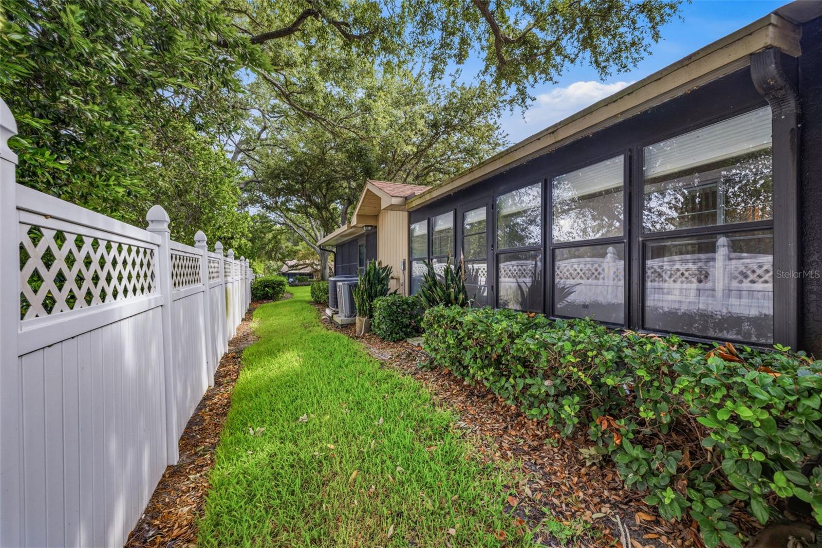 SCOTSDALE VILLA CONDO - Residential
