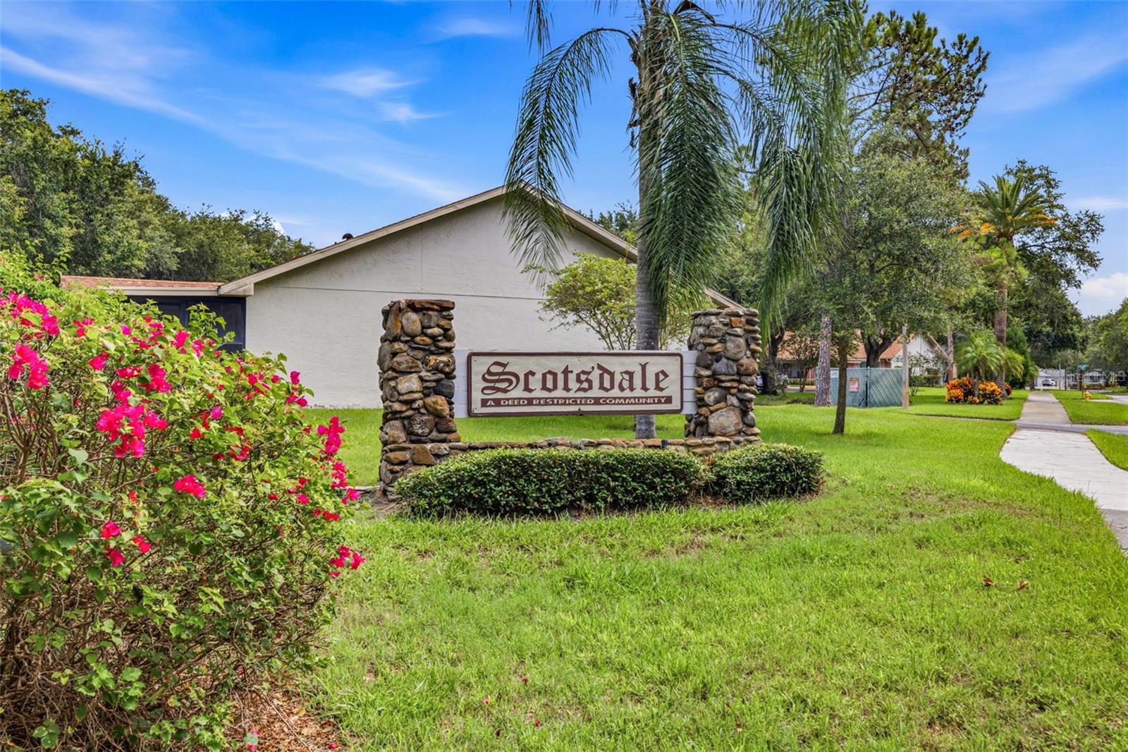 SCOTSDALE VILLA CONDO - Residential