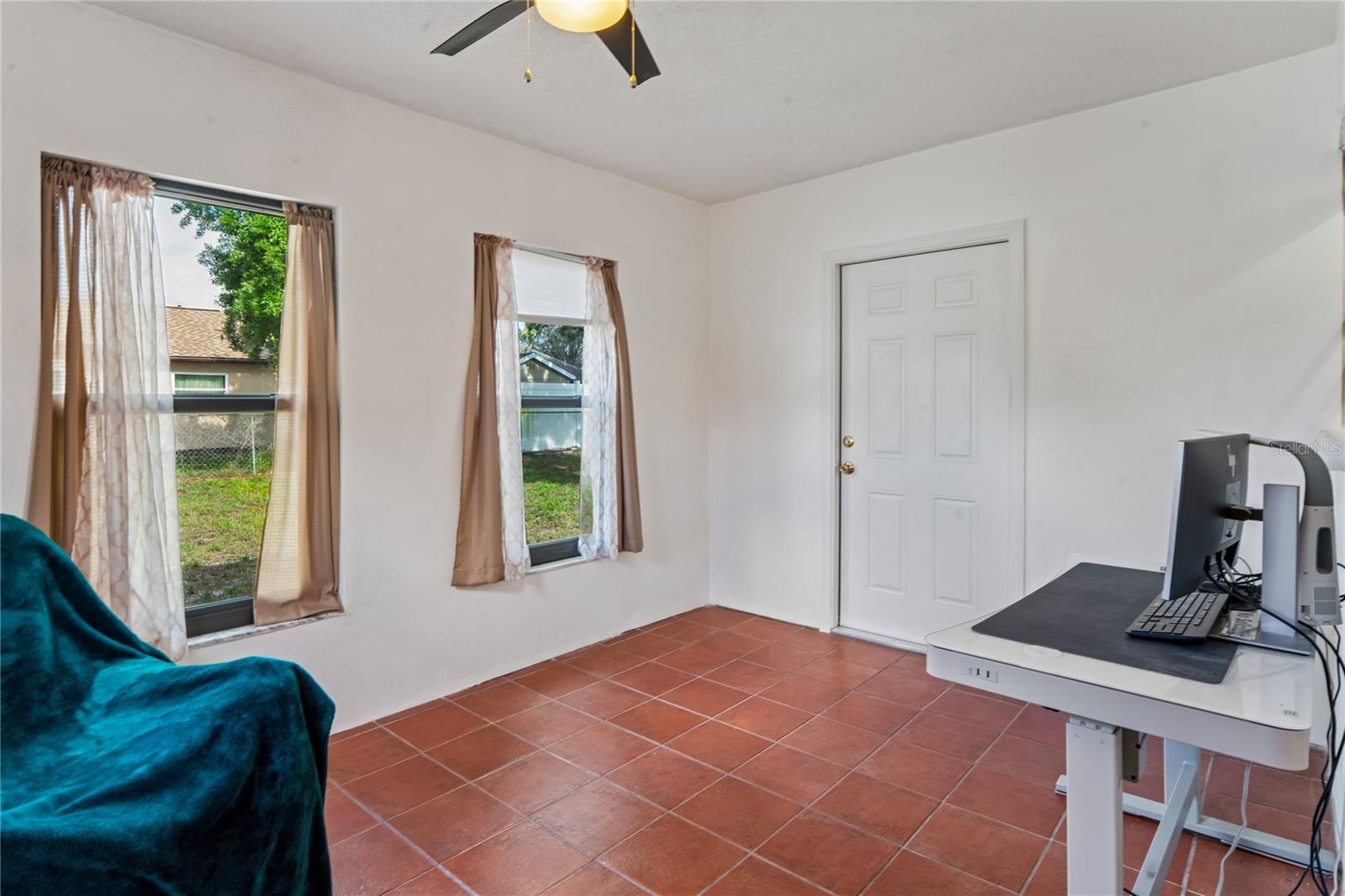 HOLIDAY LAKES WEST - Residential