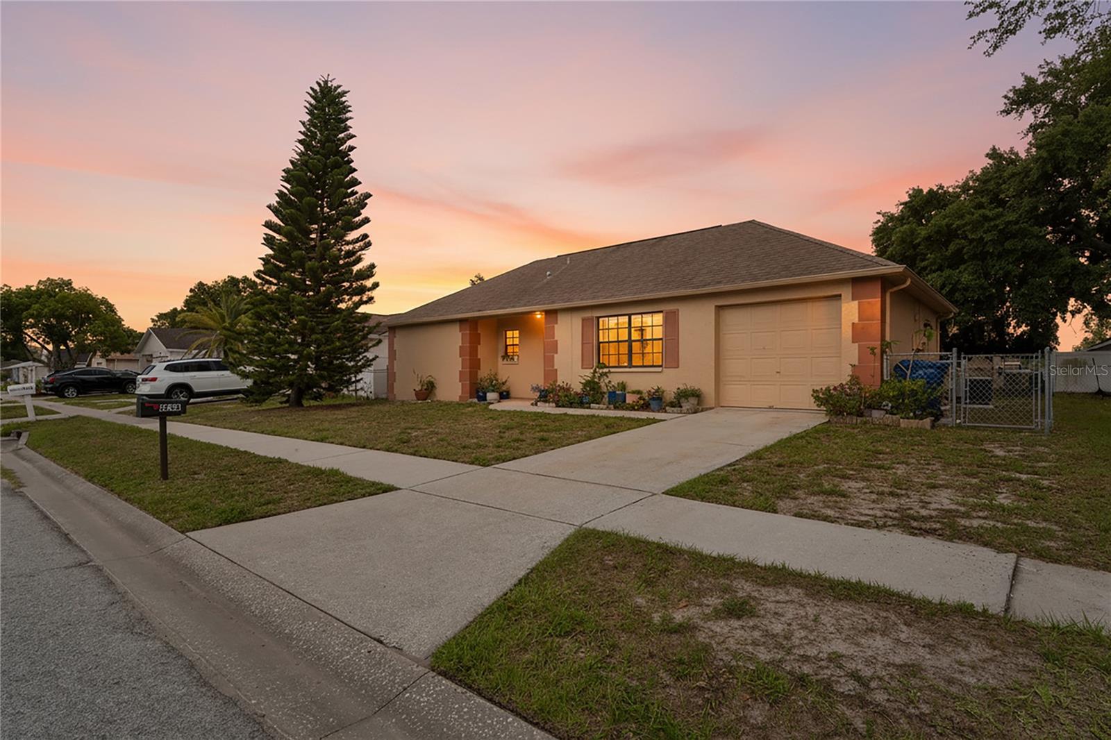 HOLIDAY LAKES WEST - Residential