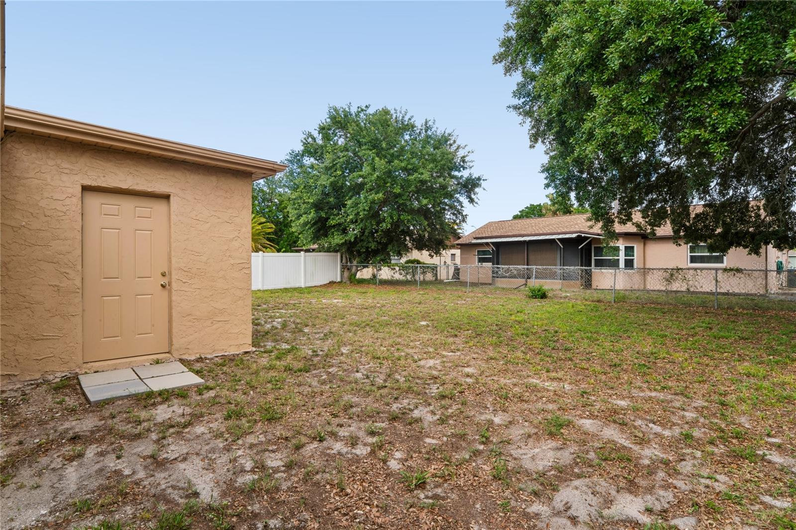 HOLIDAY LAKES WEST - Residential