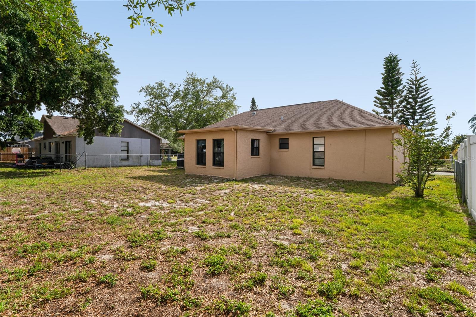 HOLIDAY LAKES WEST - Residential