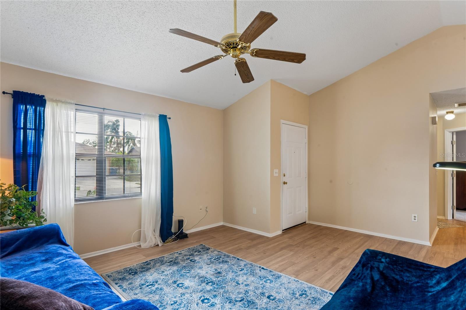 HOLIDAY LAKES WEST - Residential