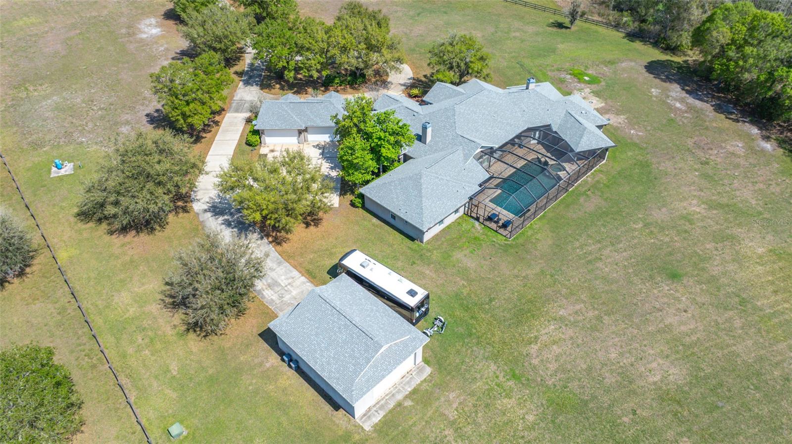 PASCO TRAILS - Residential