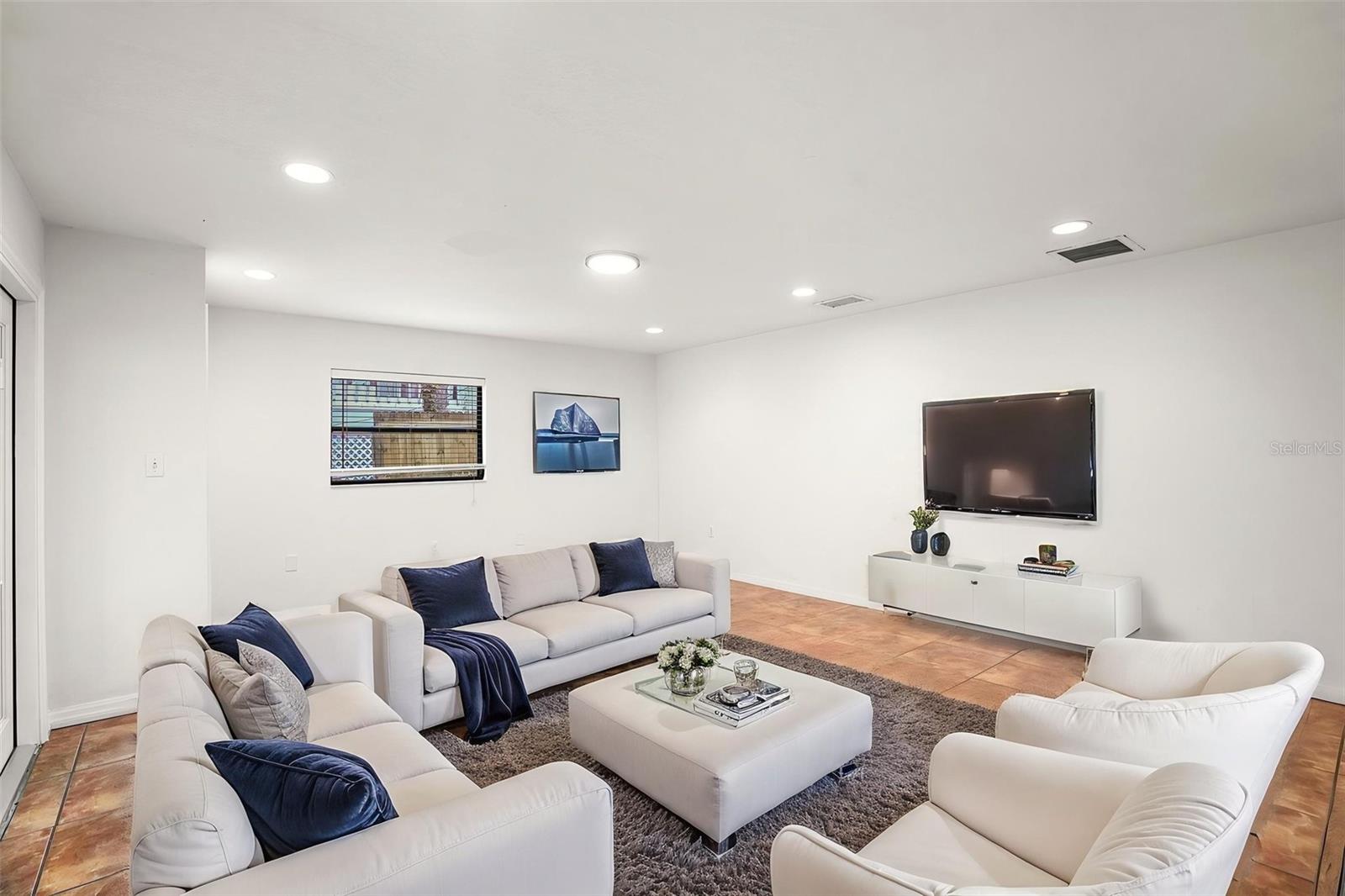 GLENWOOD ESTATES ADD - Residential