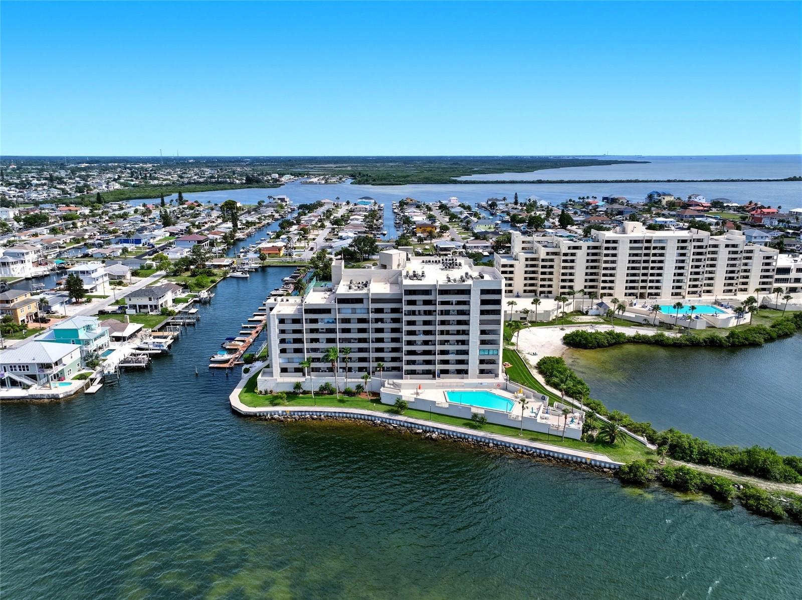 GULF ISLAND BEACH TENNIS - Residential