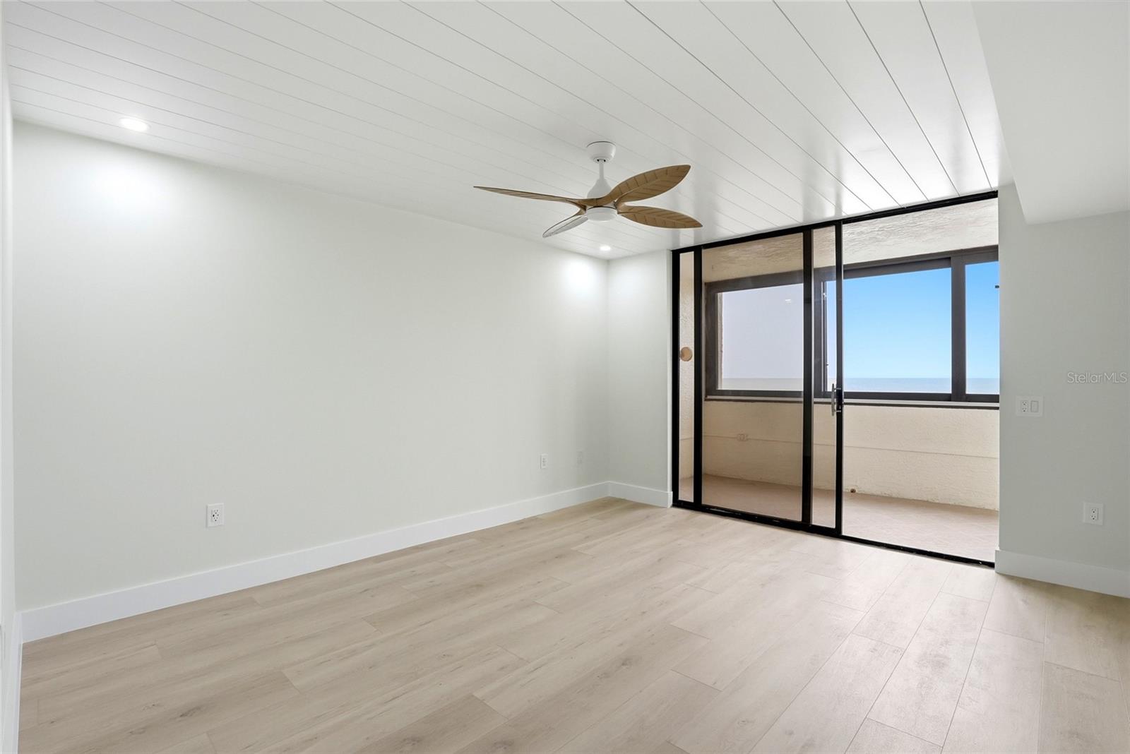 GULF ISLAND BEACH TENNIS - Residential