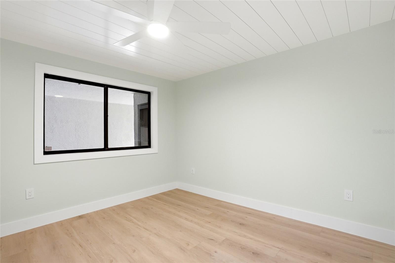 GULF ISLAND BEACH TENNIS - Residential