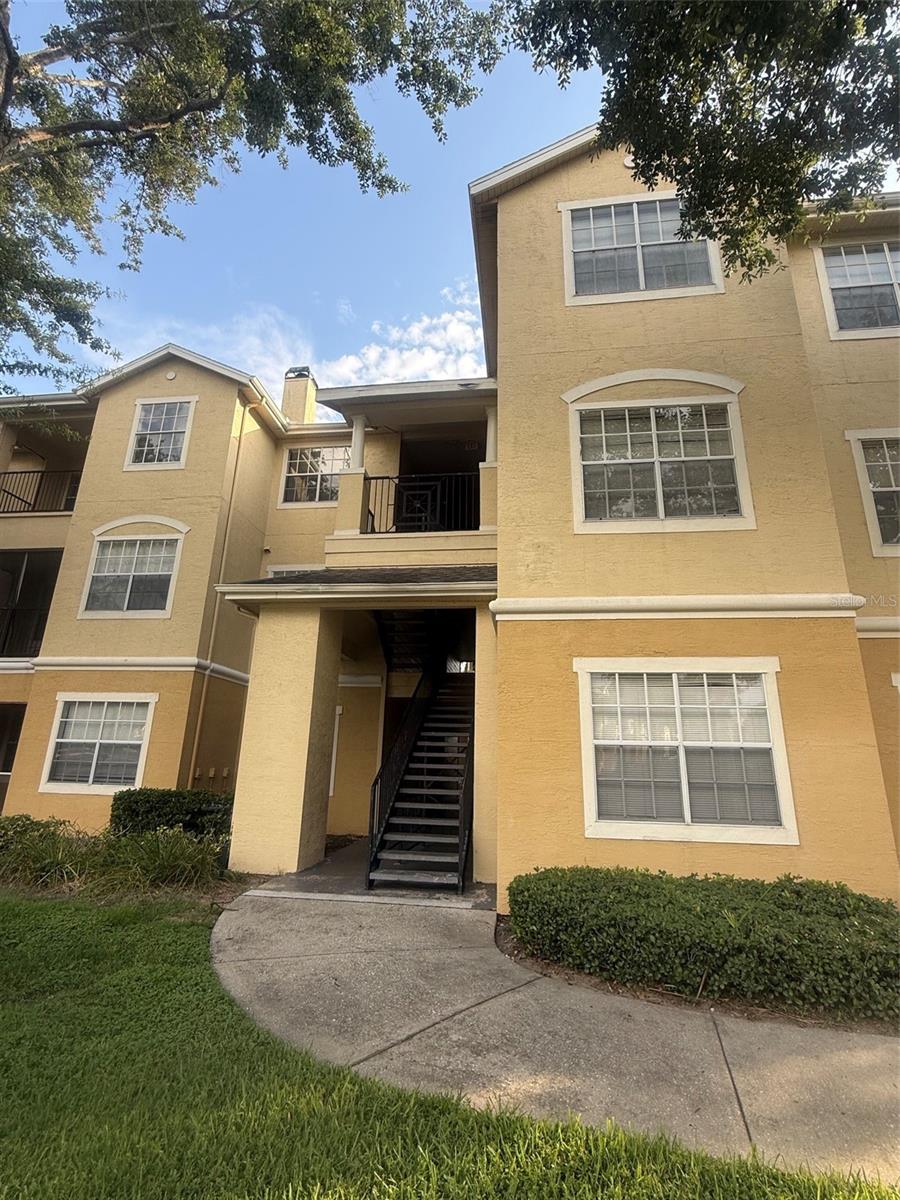 MADISON/METROWEST - Residential Lease