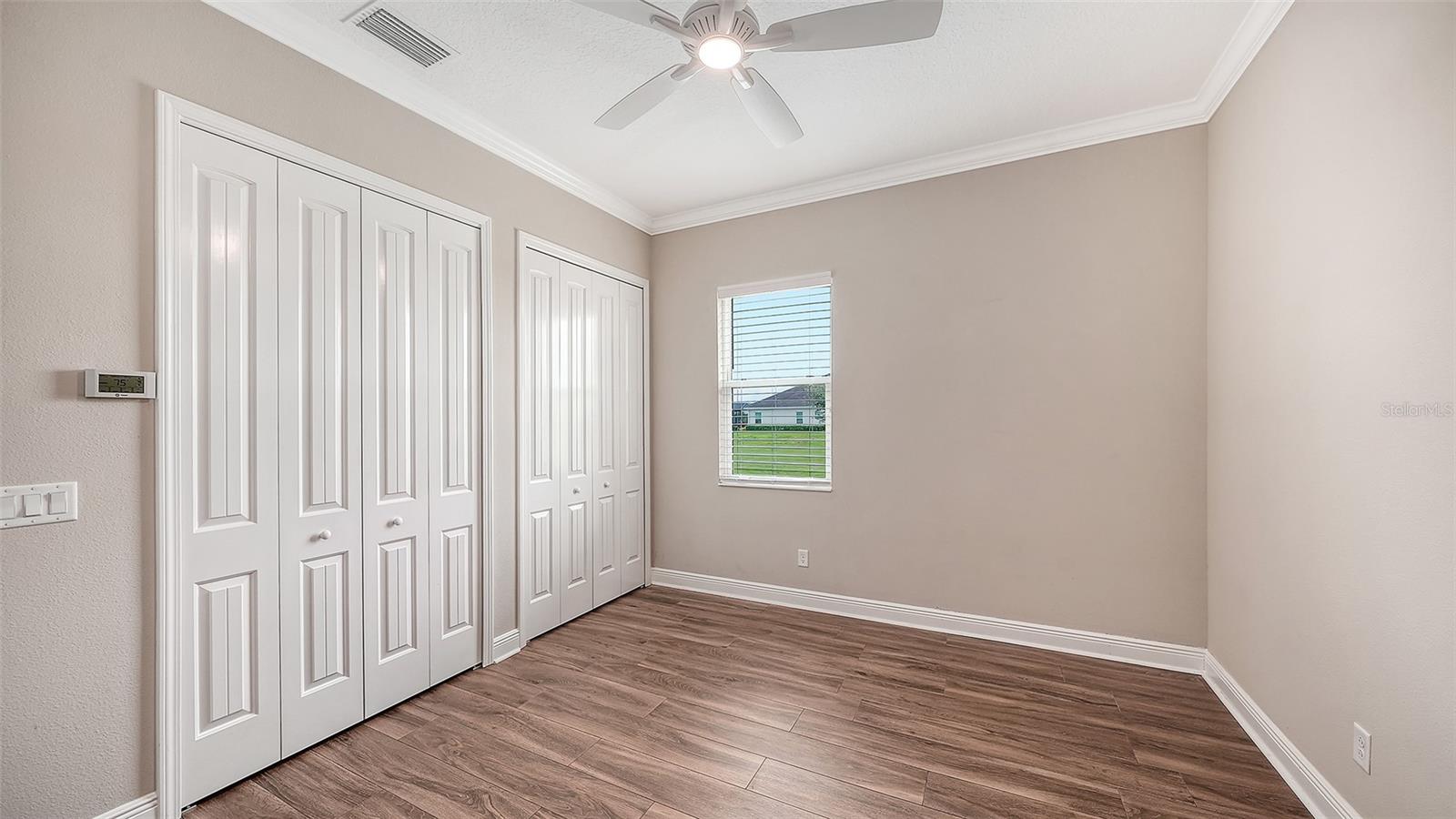 HAMPTON LAKES - Residential