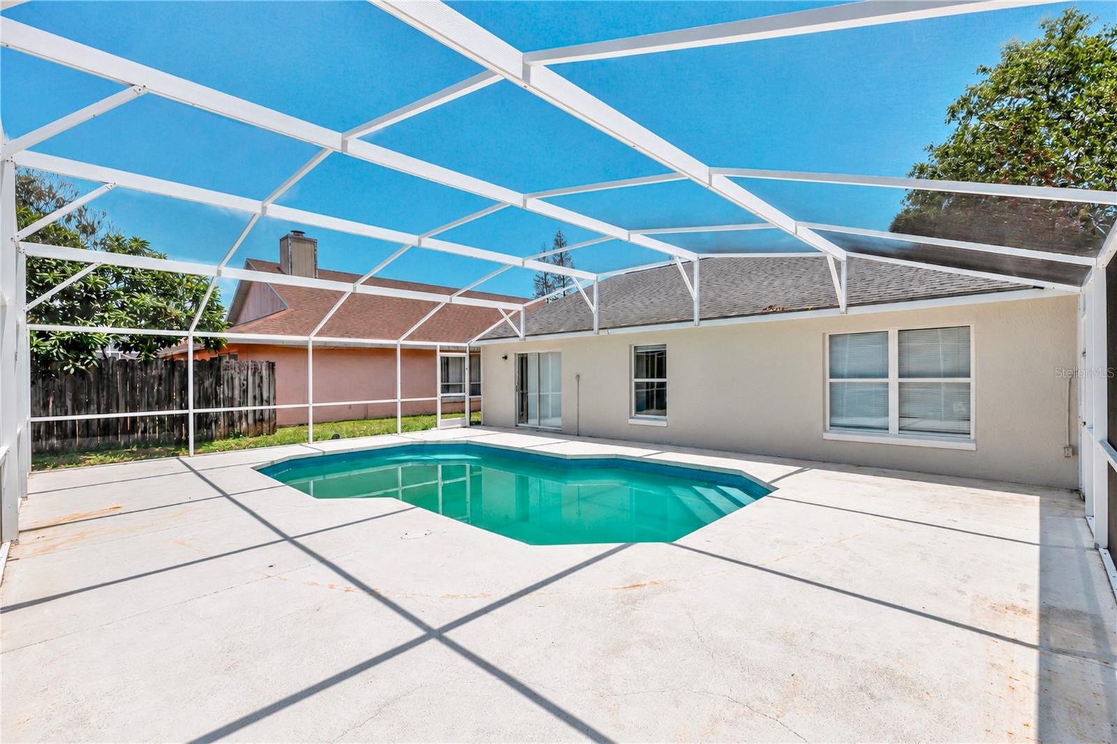 LINDFIELDS UNIT 1 - Residential