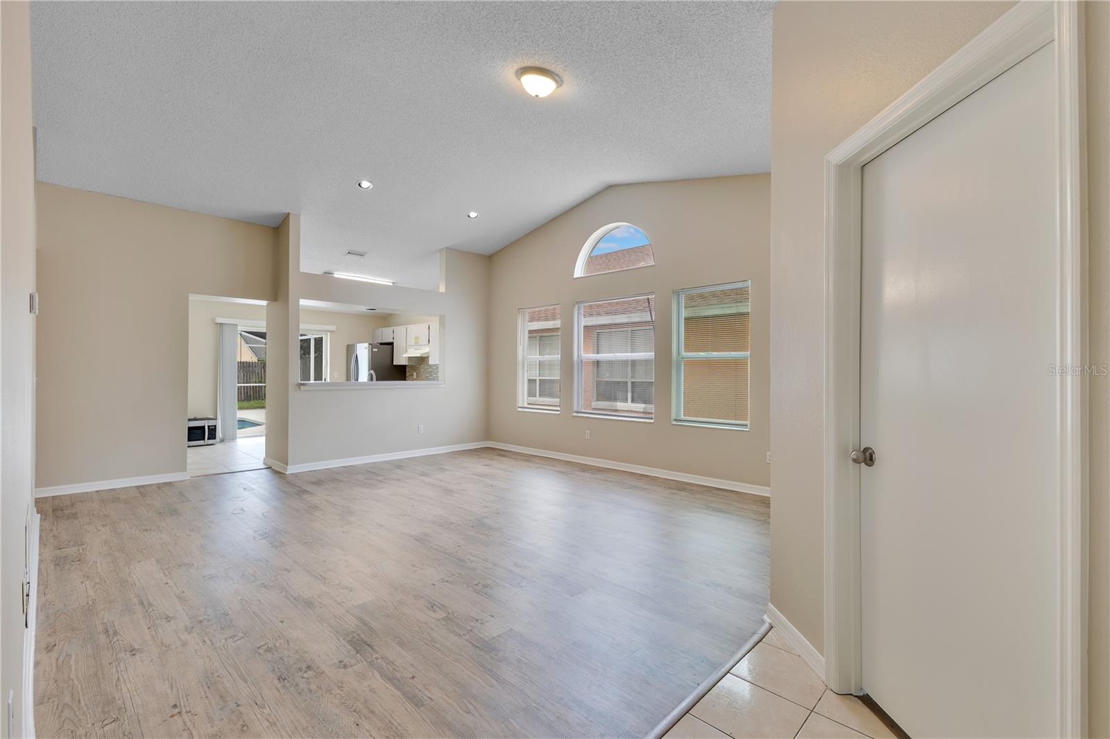 LINDFIELDS UNIT 1 - Residential