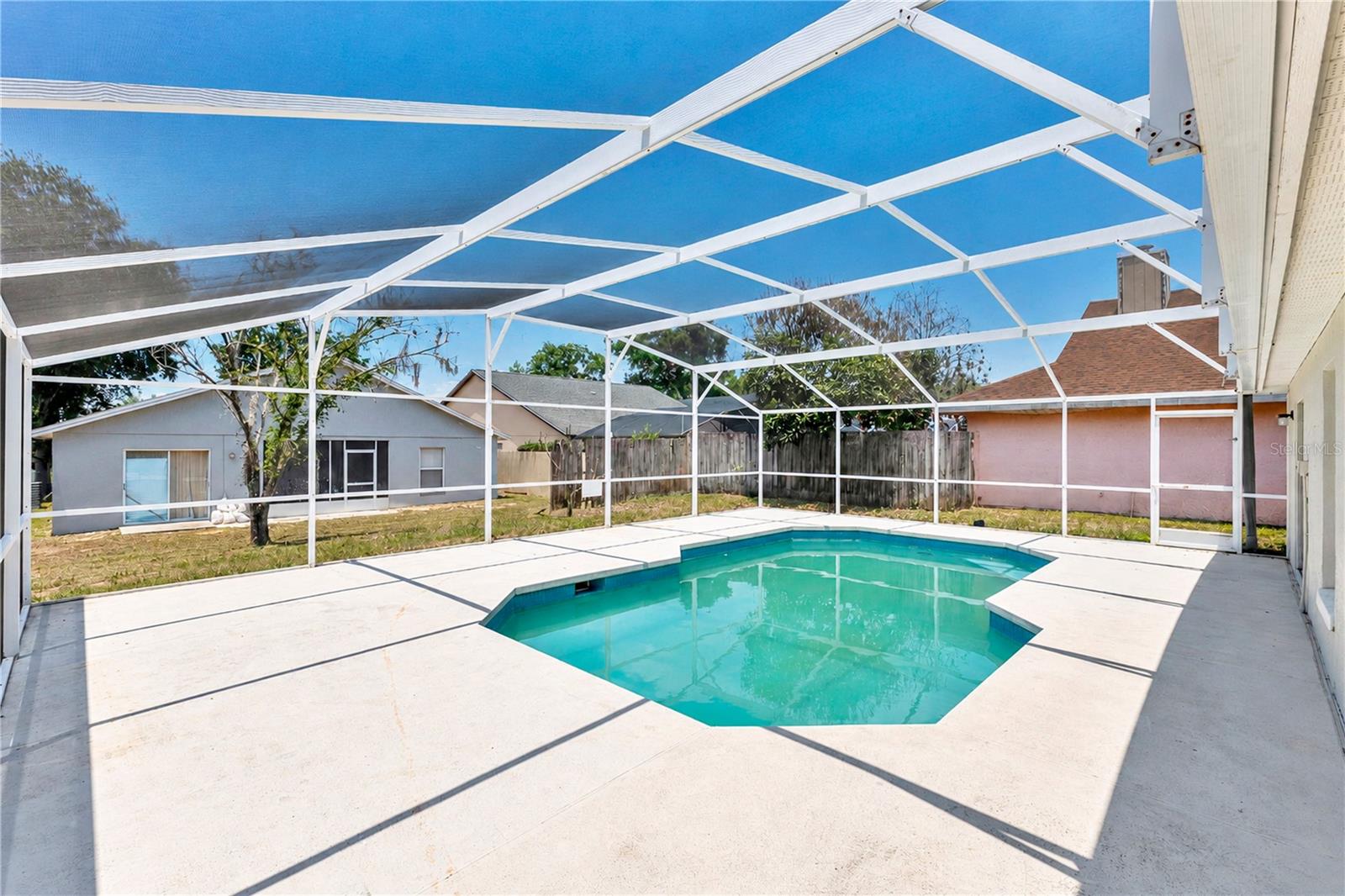 LINDFIELDS UNIT 1 - Residential