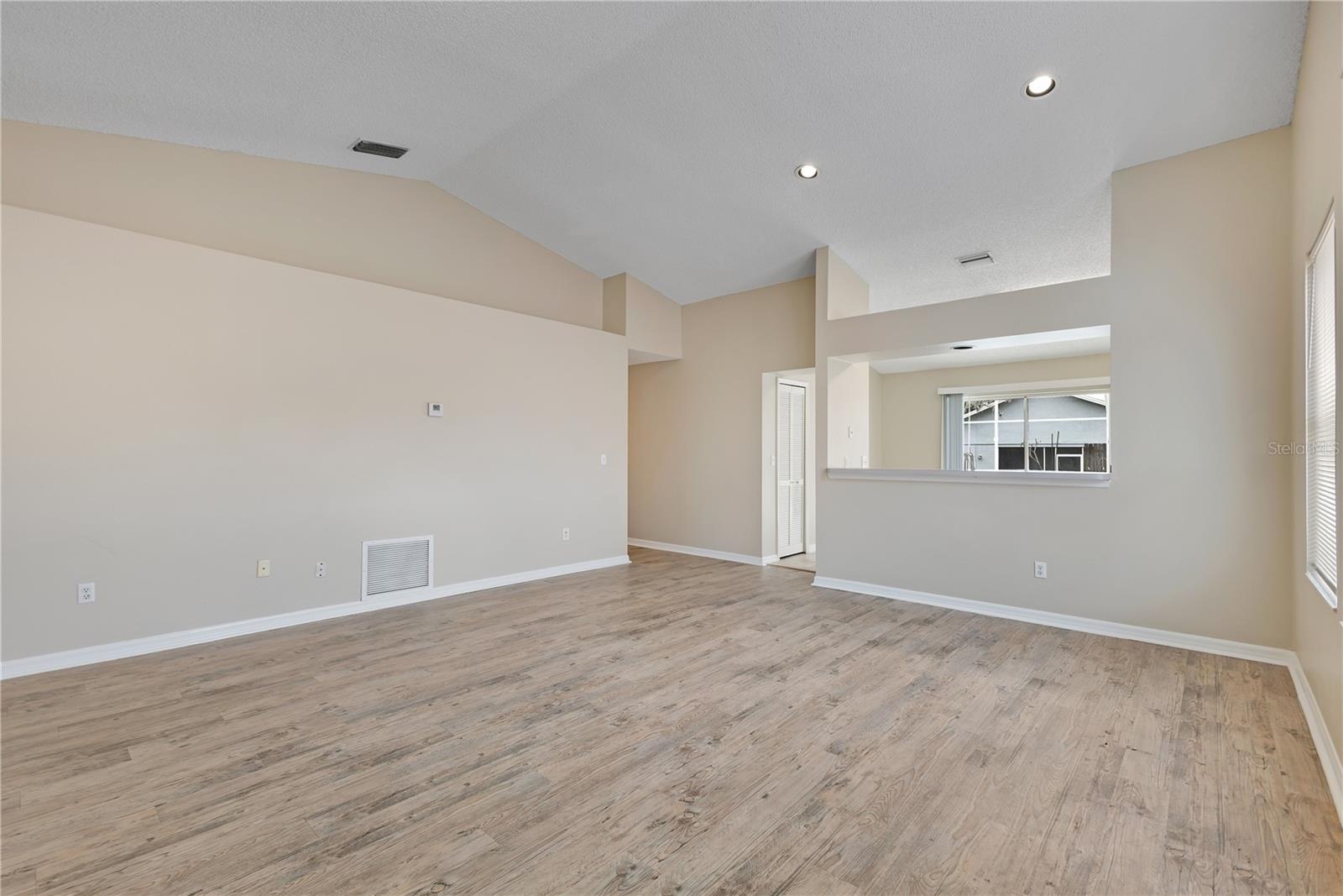 LINDFIELDS UNIT 1 - Residential