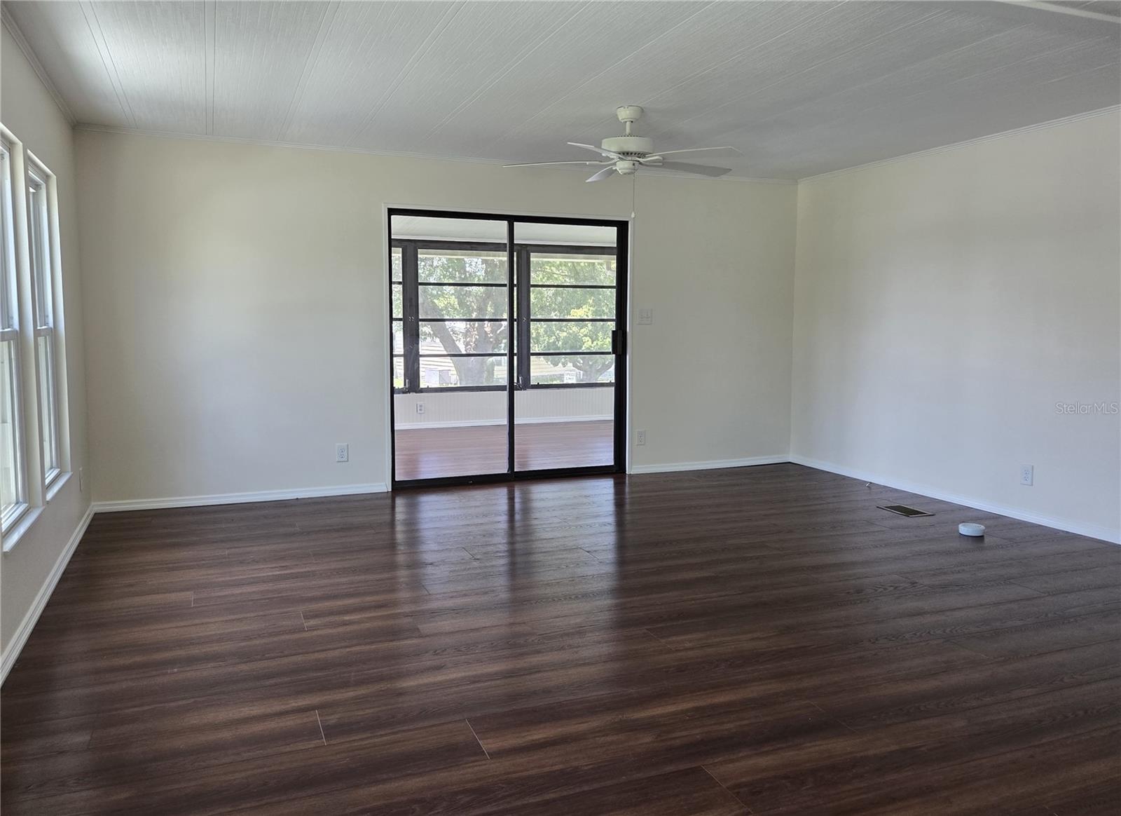 BANBURY VILLAGE CONDO - Residential
