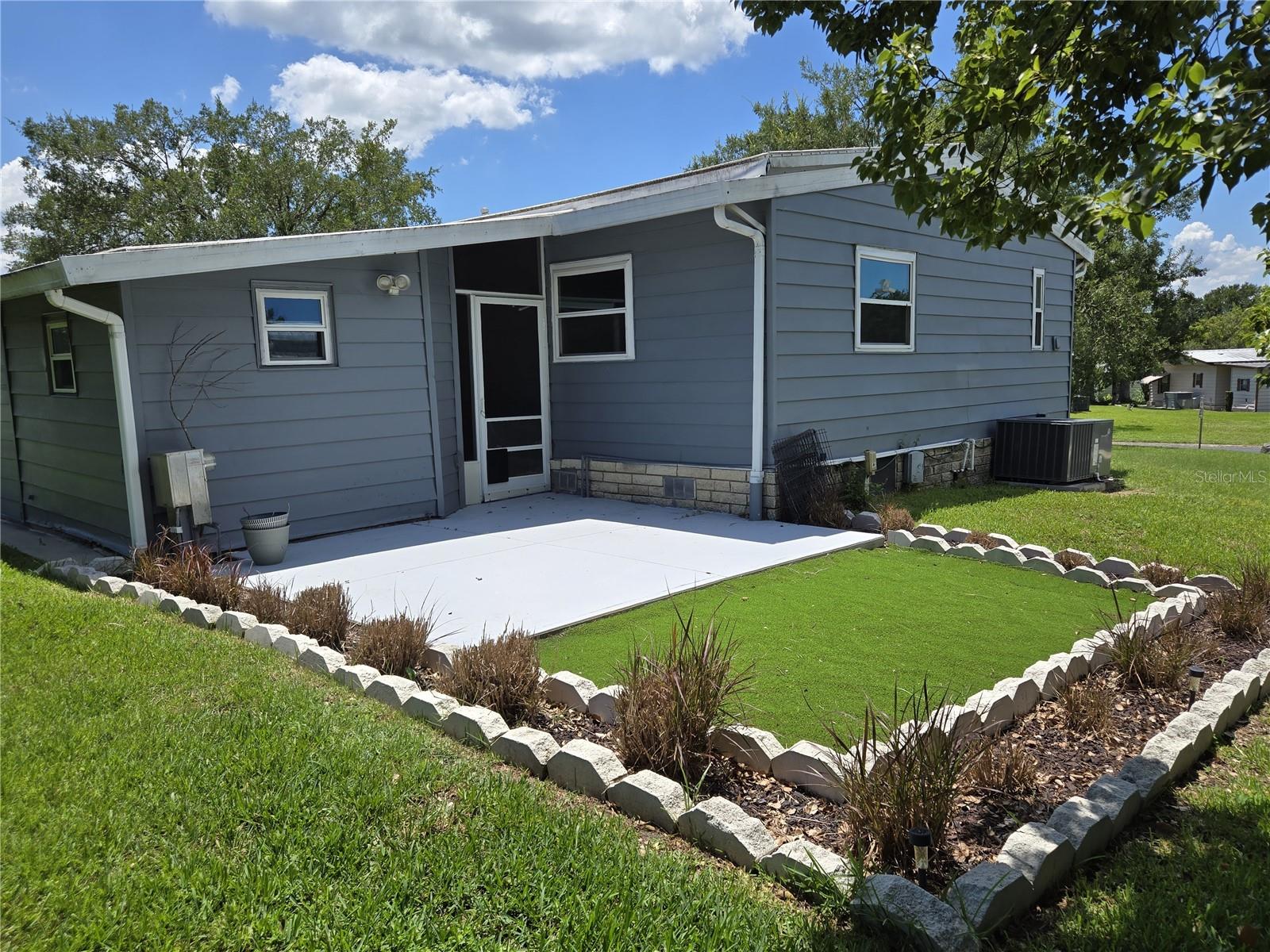 BANBURY VILLAGE CONDO - Residential