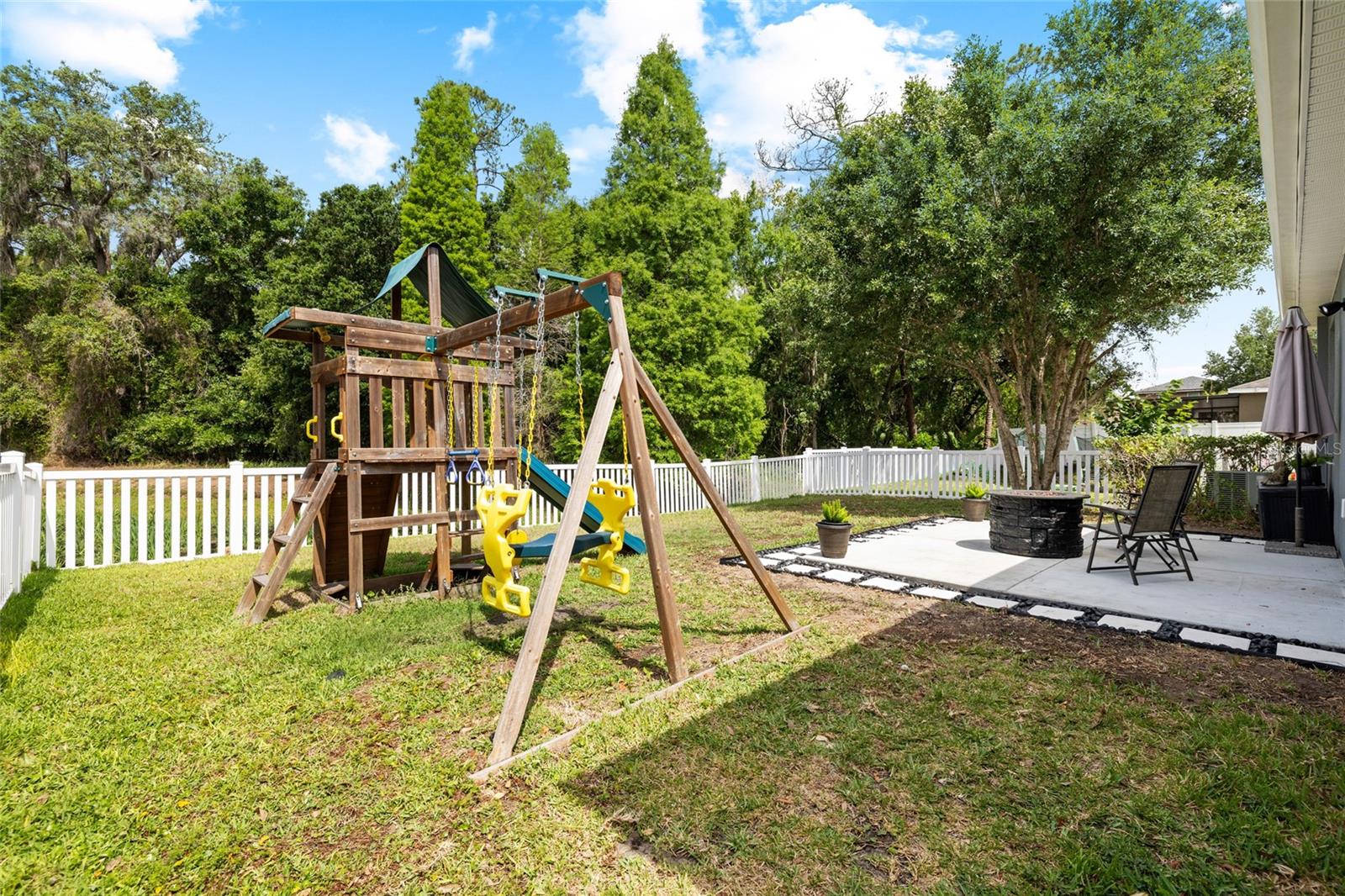 RIVERPLACE SUB - Residential