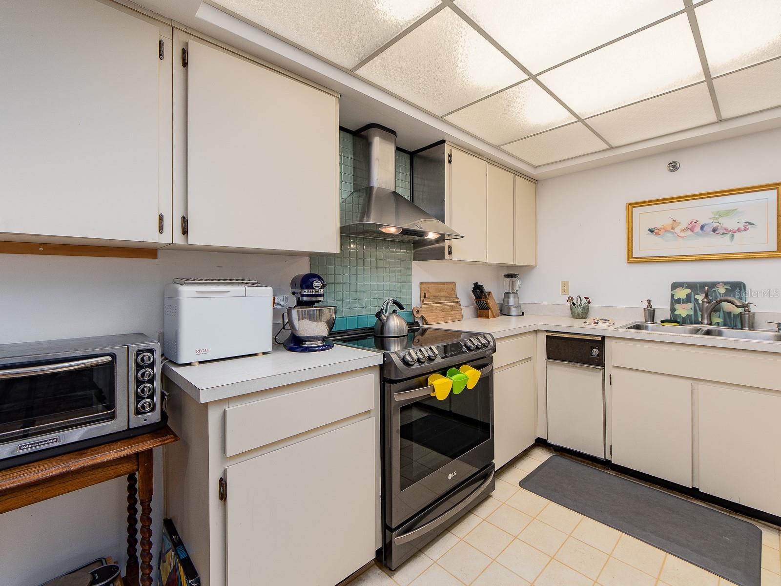SAND KEY CONDO-SOUTH BEACH - Residential