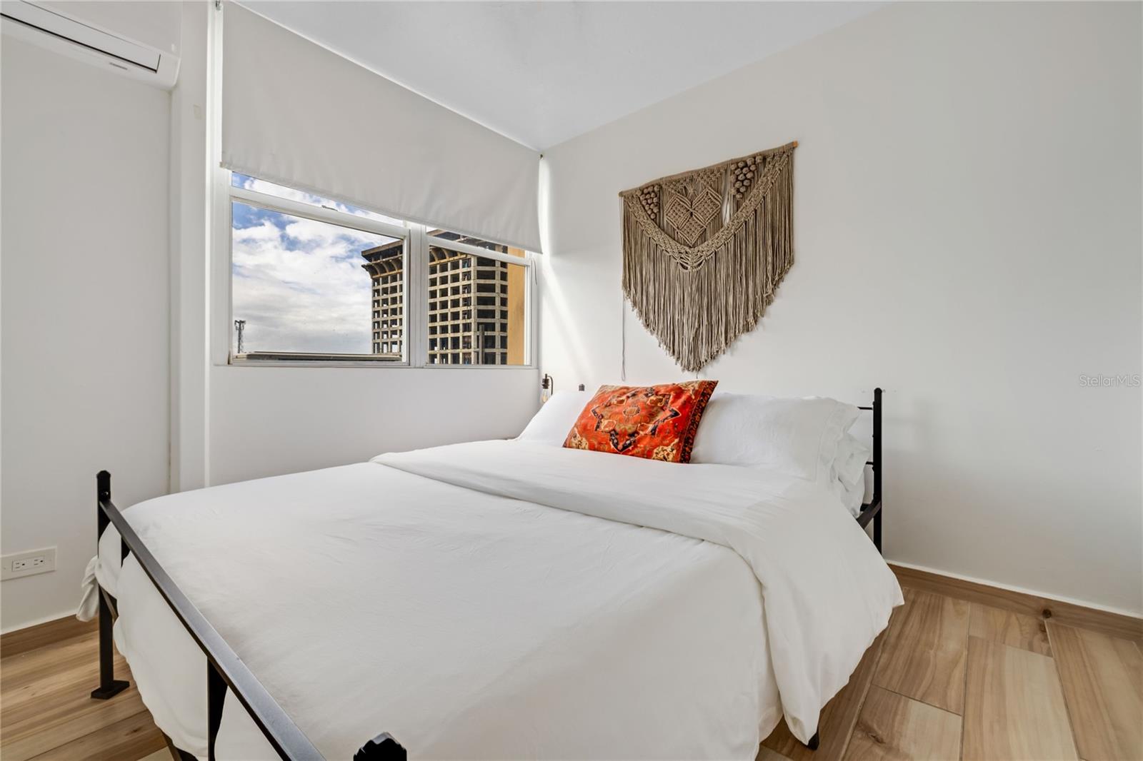 CONDOMINIO GOLDEN TOWER - Residential
