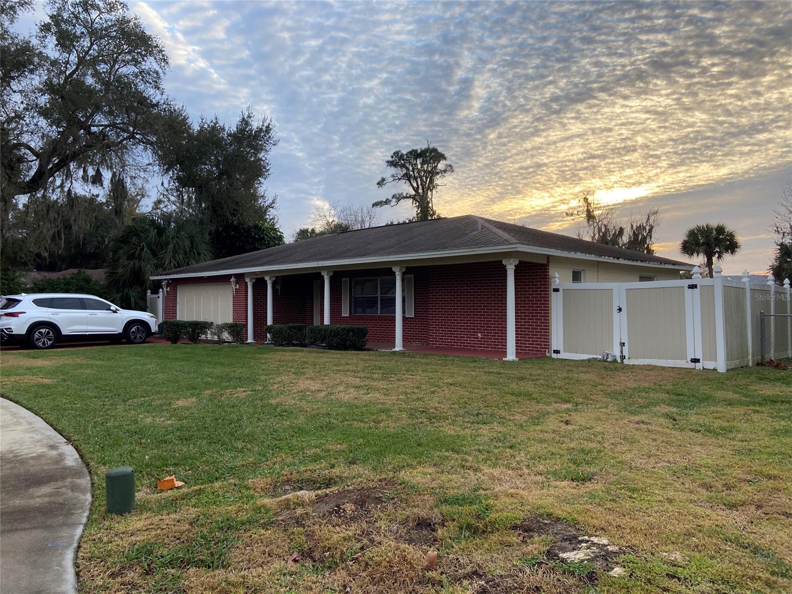 This is an awesome property in an great neighborhood.  It's a great home for entertaining family and friends with a large great room, family room and separate dining room, it also has a large screen porch or outside entertaining as well.  There is a large yard that would be perfect for a garden or a pool whichever suits your desires.  Home is close to shopping, restaurants and other activities.   And if you enjoy the beach or boating, this is a perfect location as it's a short distance away from the beach and river access.   This is a great house to call home!  Property will be sold AS IS **hot tub not included and will be removed**.  Appraisal from 2019 was $182,000. ;Water: City