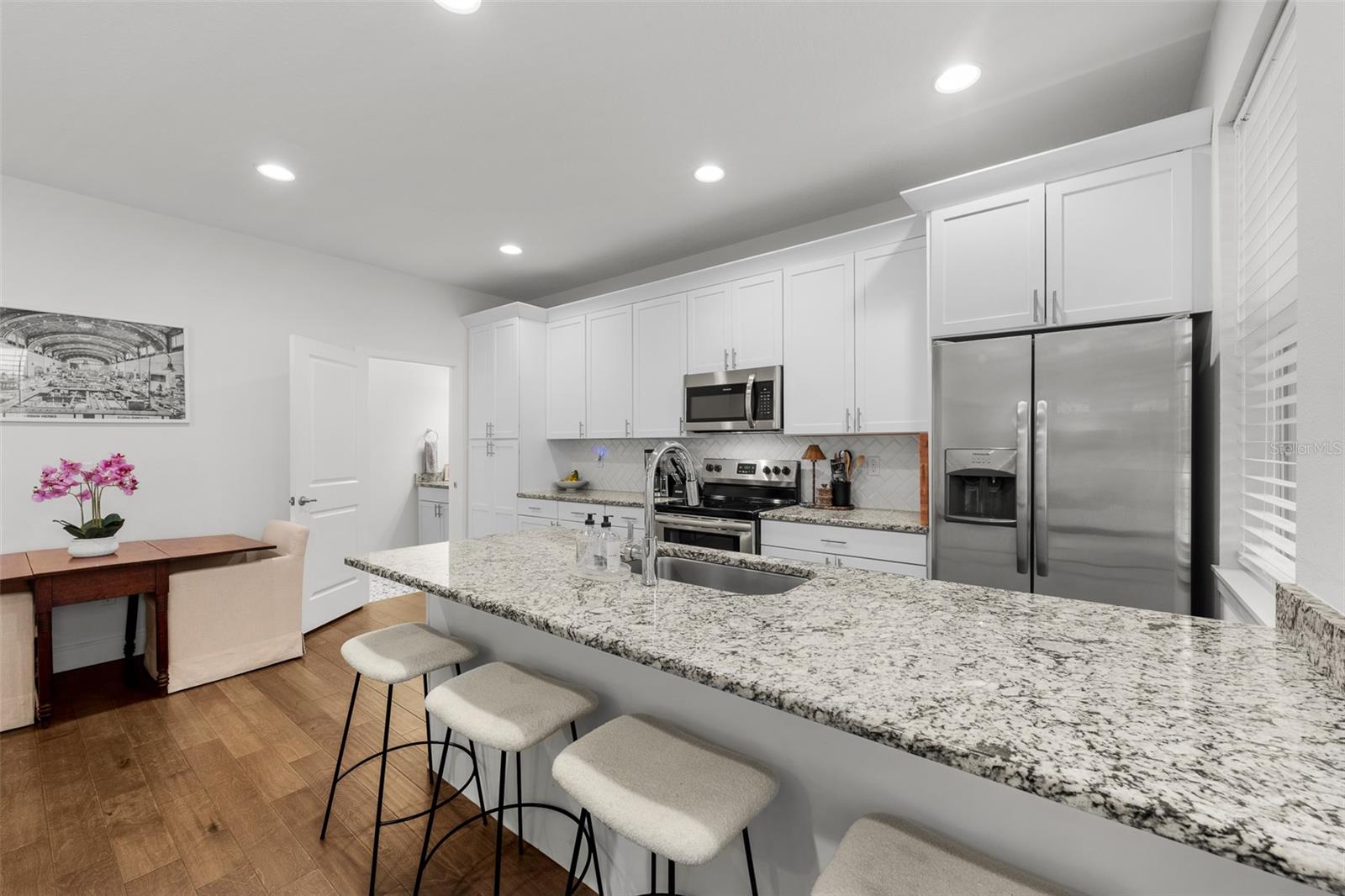 CAMELLIA SQUARE TOWNHOMES - Residential