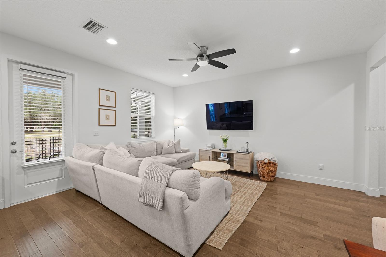 CAMELLIA SQUARE TOWNHOMES - Residential