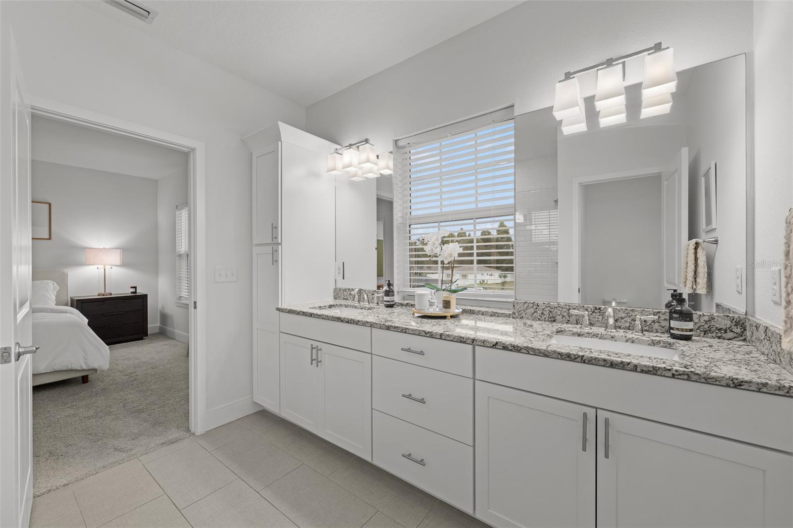 CAMELLIA SQUARE TOWNHOMES - Residential