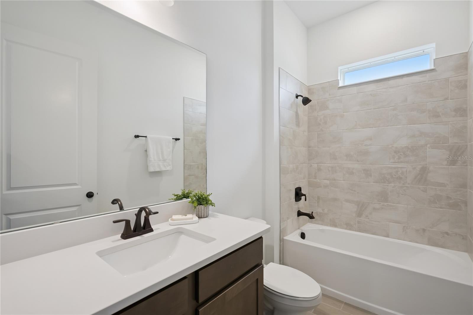 LAUREATE PARK PH 1 - Residential